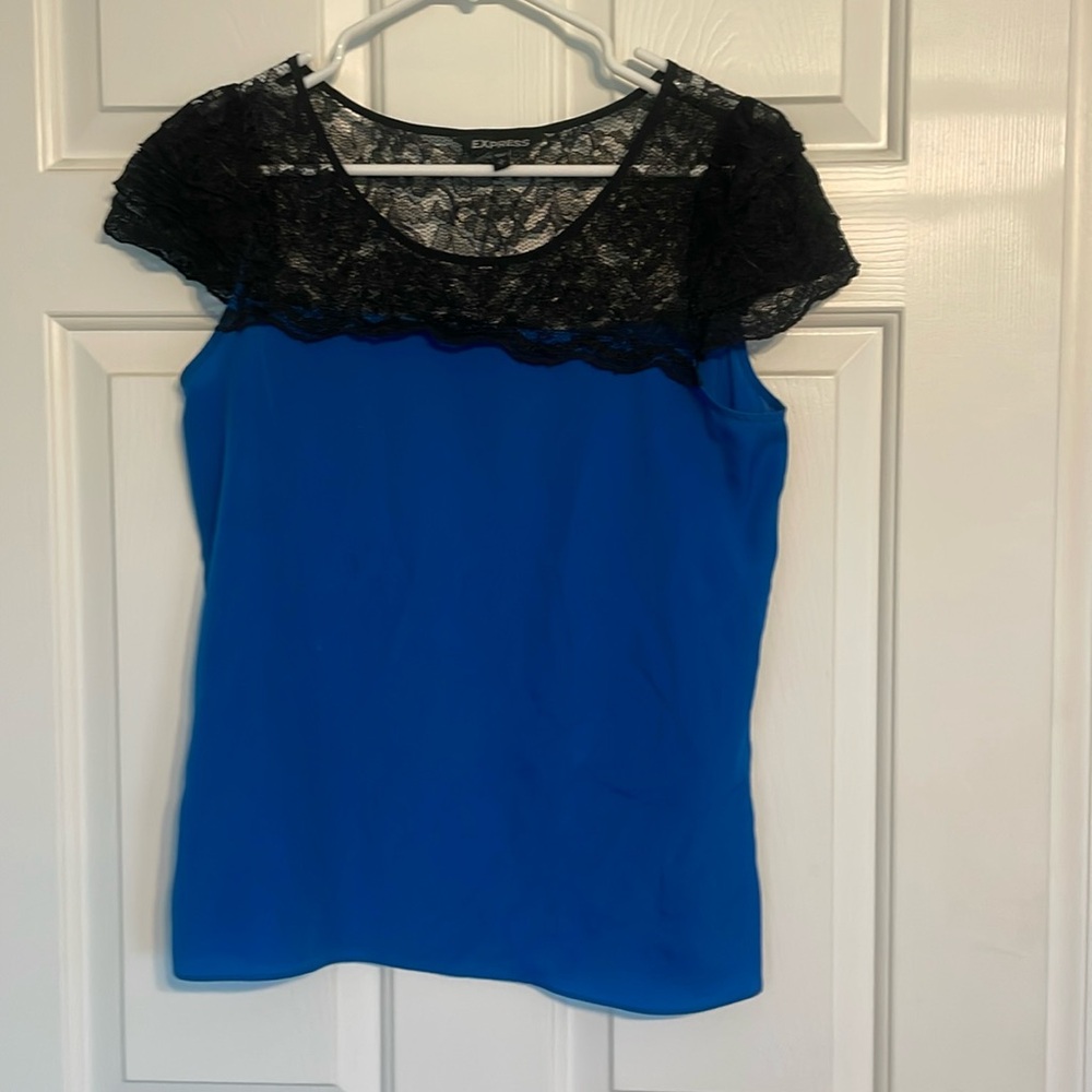 Express lace top blouse.